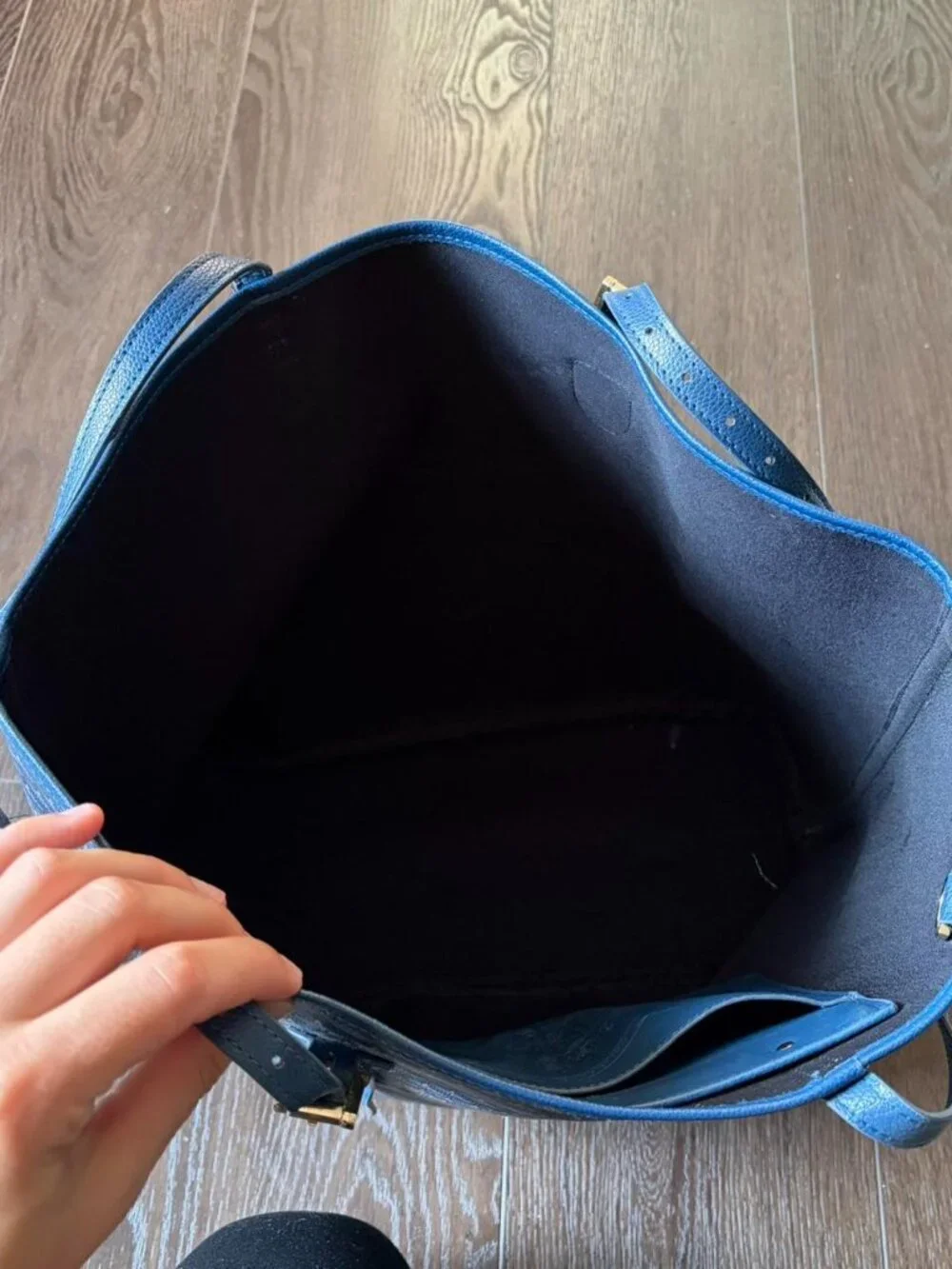 blue Fauré Le Page Daily Battle tote with adjustable leather handles